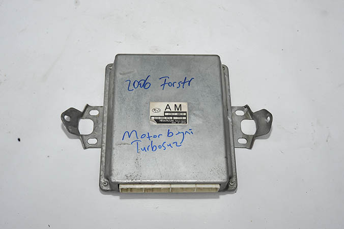 OUTBACK ÇIKMA PARÇA MOTOR BEYNİ TURBOSUZ.JPG